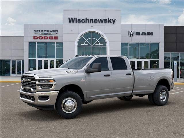 2026 RAM Ram 3500 RAM 3500 TRADESMAN CREW CAB 4X4 8 BOX