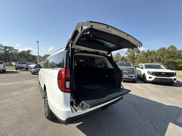 2025 Ford Expedition Active MAX