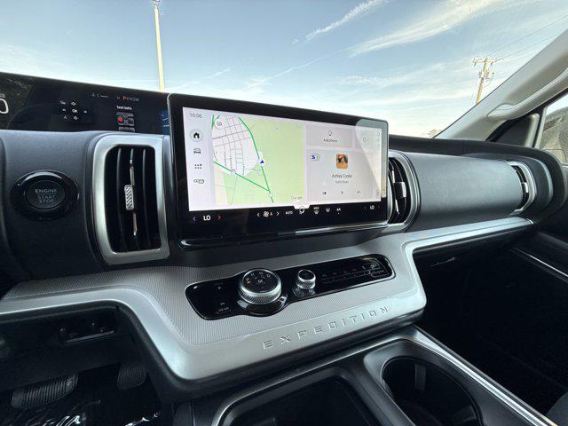 2025 Ford Expedition Active MAX