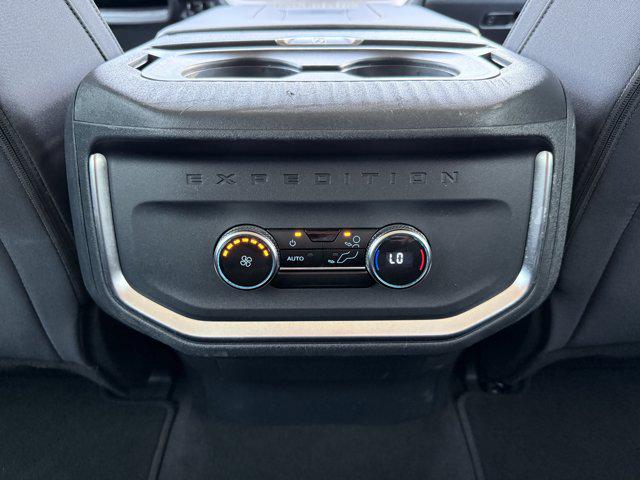 2025 Ford Expedition Active MAX
