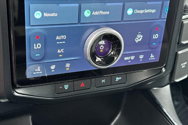 2025 Ford F-150 Flash