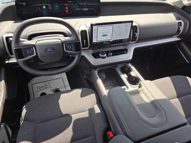2025 Ford Expedition Active MAX