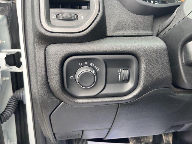 2024 Ram 4500 Chassis Tradesman/SLT