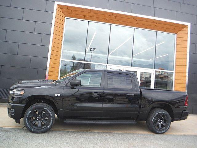 2026 RAM Ram 1500 RAM 1500 EXPRESS CREW CAB 4X4 57 BOX