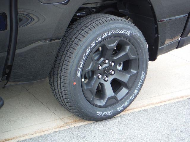 2026 RAM Ram 1500 RAM 1500 EXPRESS CREW CAB 4X4 57 BOX