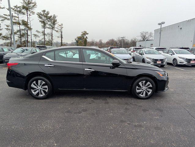 2025 Nissan Altima S FWD