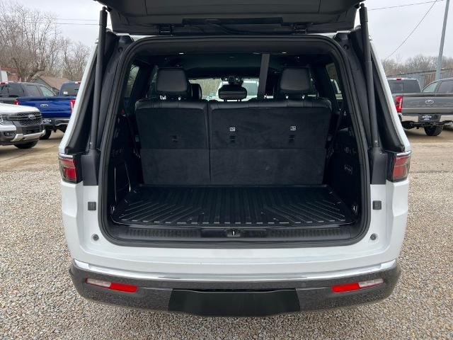 2022 Jeep Wagoneer Series III 4x4