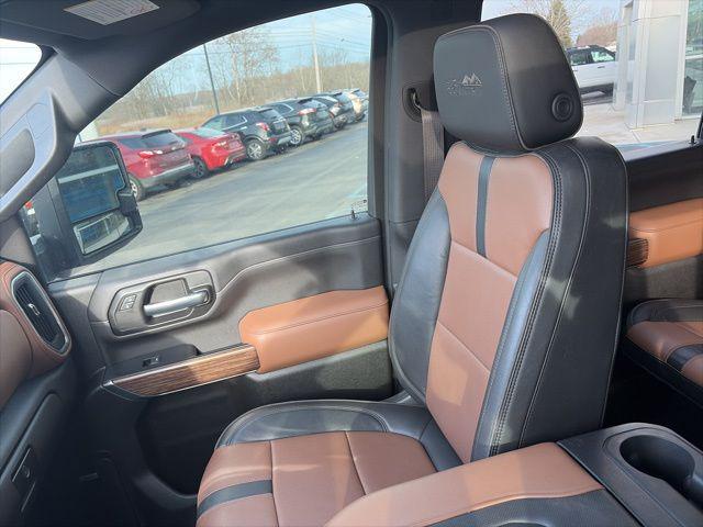 2020 Chevrolet Silverado 3500HD 4WD Crew Cab Standard Bed High Country