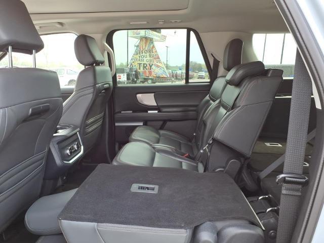 2025 Ford Expedition Active MAX