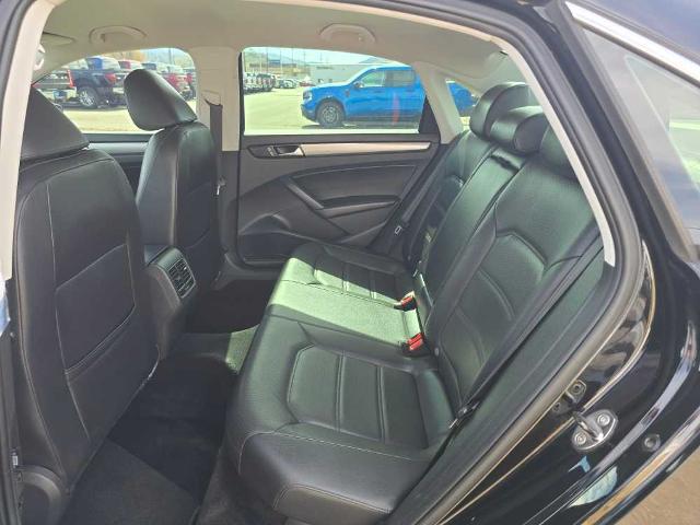 2014 Volkswagen Passat 1.8T SE