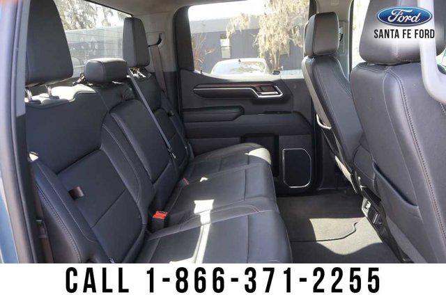 2024 GMC Sierra 1500 2WD Crew Cab Short Box SLT