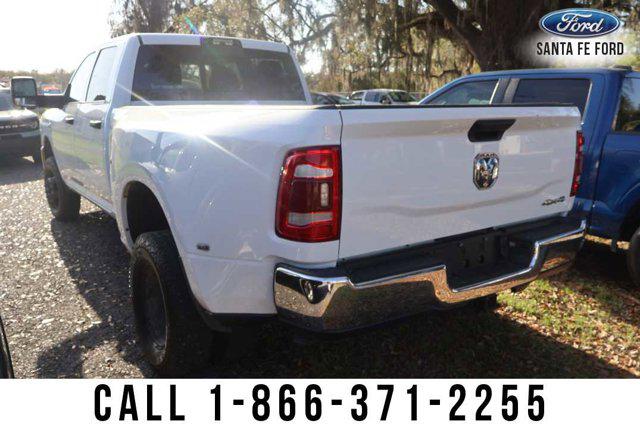 2024 Ram 3500 Tradesman Crew Cab 4x4 8' Box