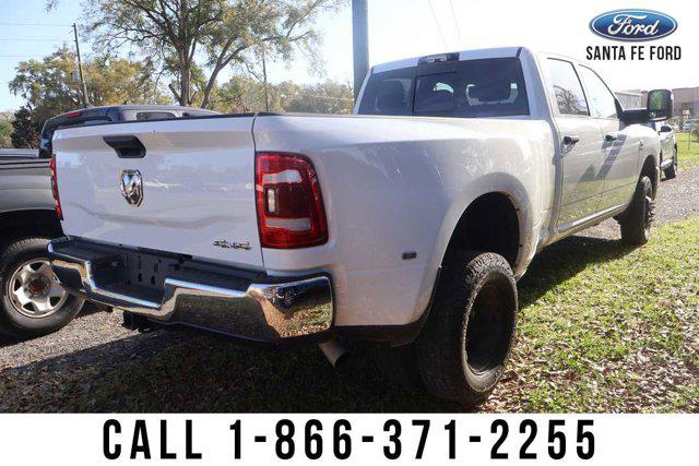 2024 Ram 3500 Tradesman Crew Cab 4x4 8' Box