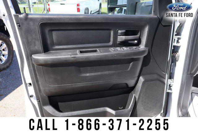 2024 Ram 3500 Tradesman Crew Cab 4x4 8' Box