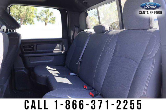 2024 Ram 3500 Tradesman Crew Cab 4x4 8' Box