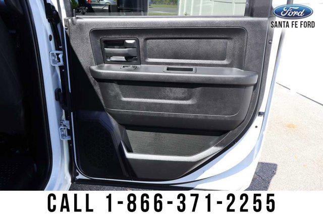 2024 Ram 3500 Tradesman Crew Cab 4x4 8' Box