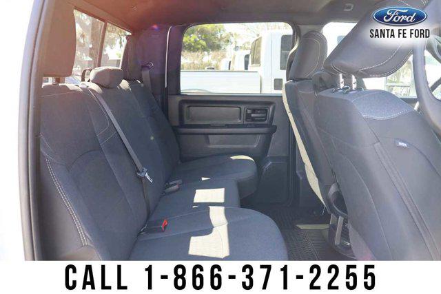 2024 Ram 3500 Tradesman Crew Cab 4x4 8' Box