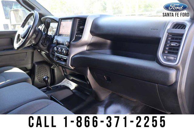 2024 Ram 3500 Tradesman Crew Cab 4x4 8' Box