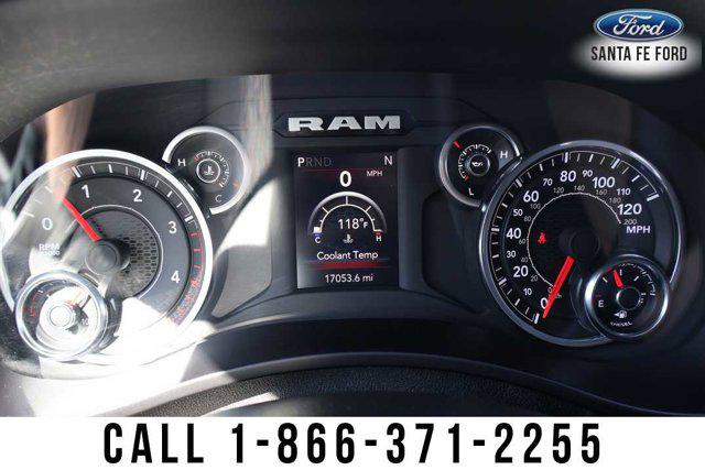 2024 Ram 3500 Tradesman Crew Cab 4x4 8' Box