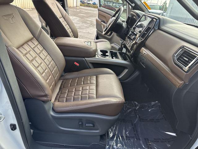 2023 Nissan Titan Crew Cab Platinum Reserve 4x4