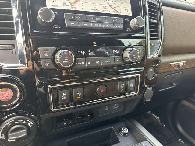 2023 Nissan Titan Crew Cab Platinum Reserve 4x4