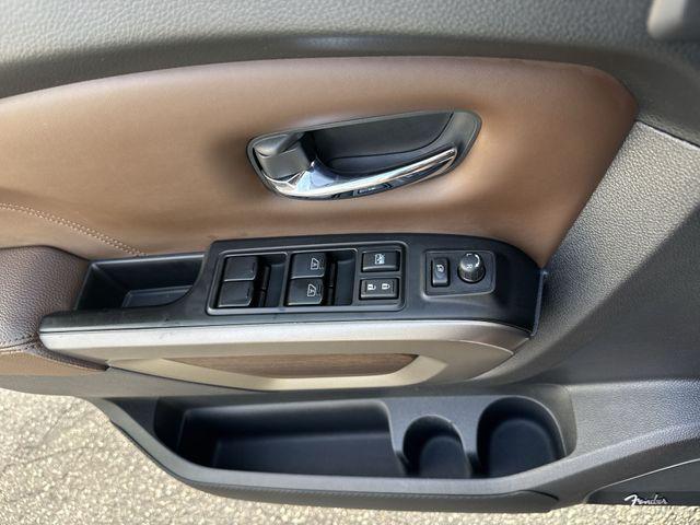 2023 Nissan Titan Crew Cab Platinum Reserve 4x4