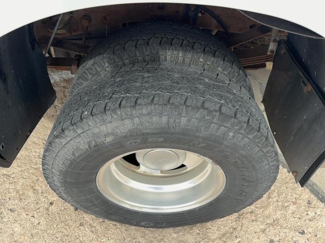 2002 Ford F-350 XL