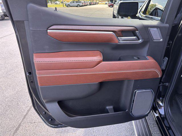 2024 GMC Sierra 1500 4WD Crew Cab Short Box Denali Ultimate