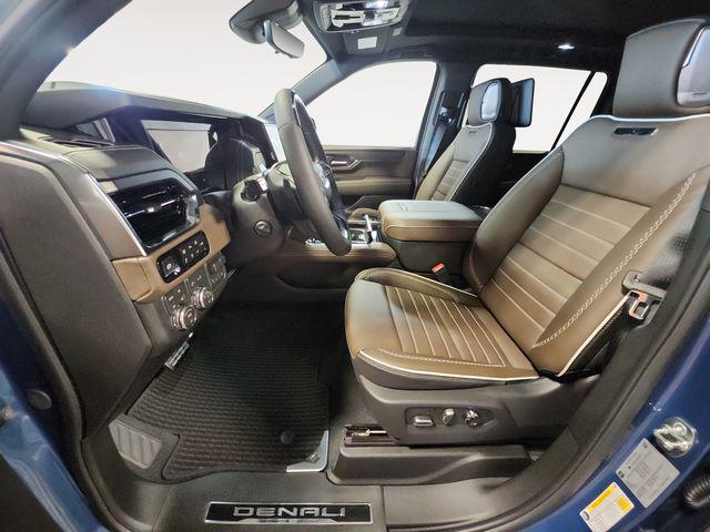 2026 GMC Yukon XL 4WD Denali Ultimate
