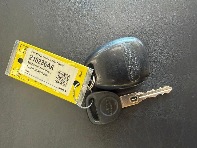 2000 Chevrolet Corvette Base