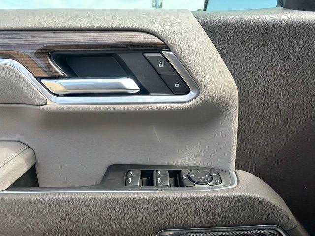 2026 Chevrolet Silverado 1500 4WD Crew Cab Standard Bed LT