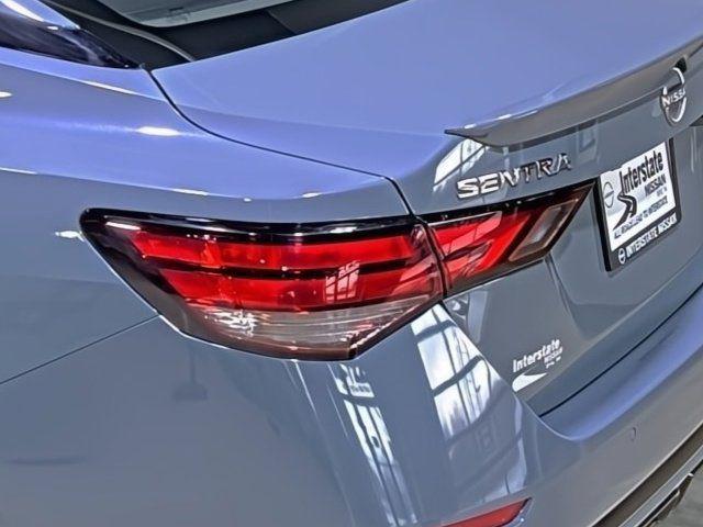 2024 Nissan Sentra SR Xtronic CVT