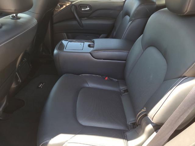 2024 INFINITI QX80 LUXE AWD