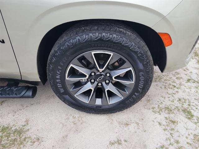 2023 Chevrolet Suburban 4WD Z71