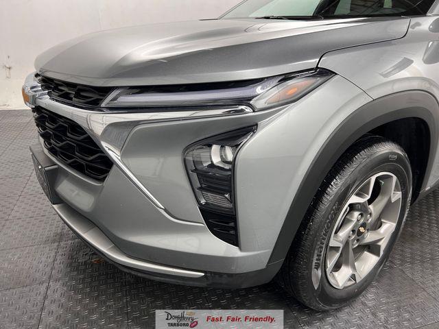 2025 Chevrolet Trax FWD LT