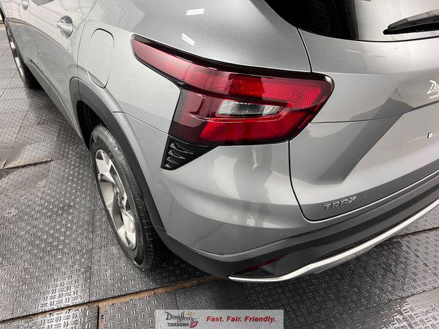 2025 Chevrolet Trax FWD LT