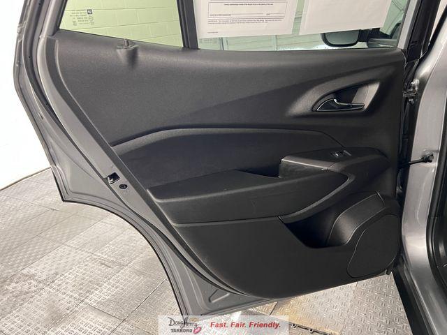 2025 Chevrolet Trax FWD LT