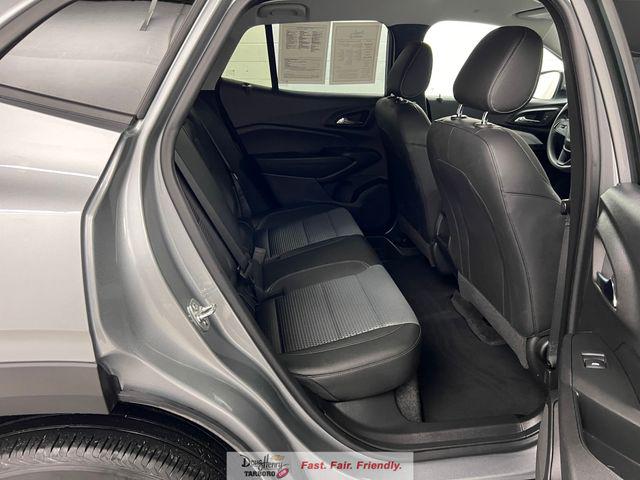 2025 Chevrolet Trax FWD LT