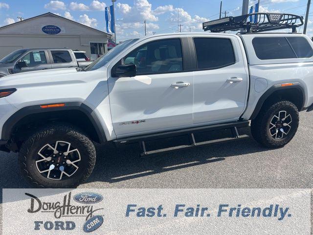 2023 GMC Canyon 4WD Crew Cab Short Box AT4X
