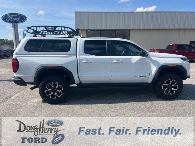 2023 GMC Canyon 4WD Crew Cab Short Box AT4X