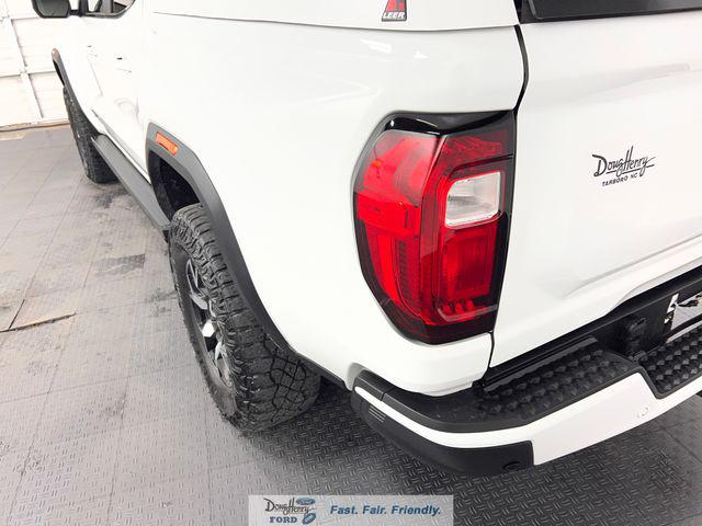 2023 GMC Canyon 4WD Crew Cab Short Box AT4X