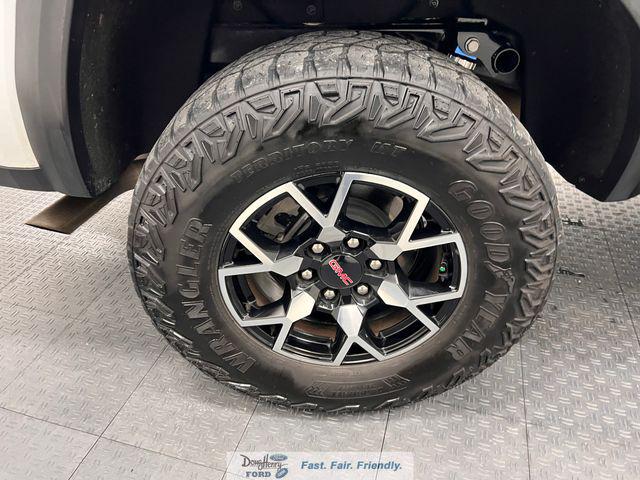 2023 GMC Canyon 4WD Crew Cab Short Box AT4X