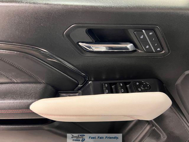2023 GMC Canyon 4WD Crew Cab Short Box AT4X