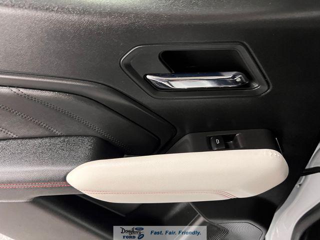 2023 GMC Canyon 4WD Crew Cab Short Box AT4X