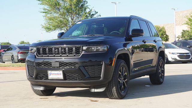 2026 Jeep Grand Cherokee Altitude 4x4
