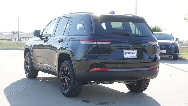 2026 Jeep Grand Cherokee Altitude 4x4