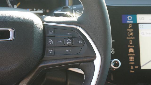 2026 Jeep Grand Cherokee Altitude 4x4