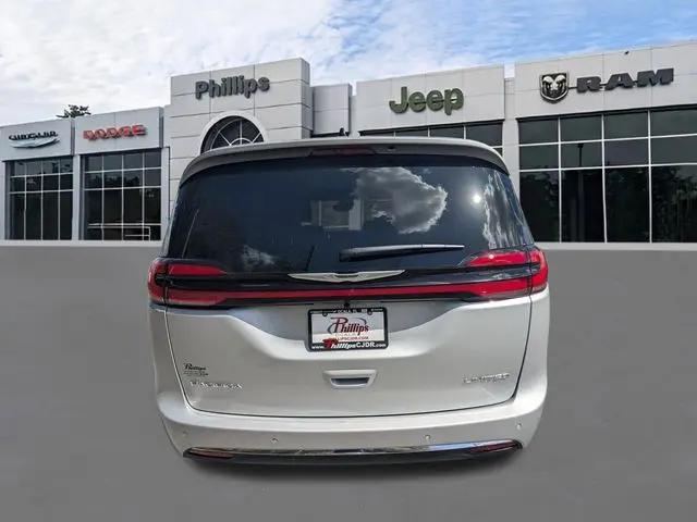 2026 Chrysler Pacifica Limited