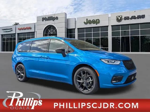 2026 Chrysler Pacifica Limited for sale in Ocala, FL