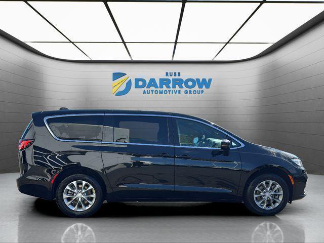 2026 Chrysler Pacifica Limited AWD